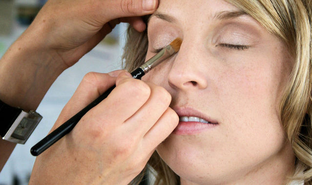 Make-up na een botox – of fillerbehandeling: goed of slecht idee?